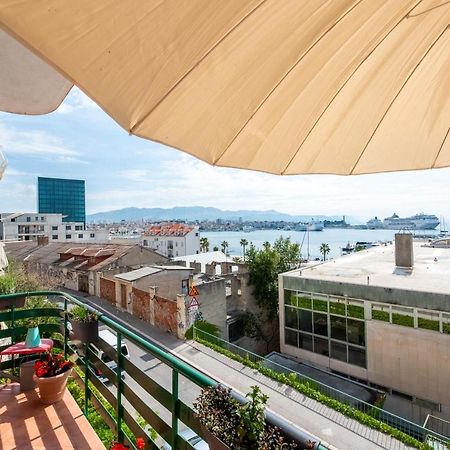 Airy Seafront 1920S Apartment Split Exteriör bild