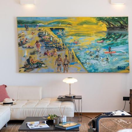 Airy Seafront 1920S Apartment Split Exteriör bild