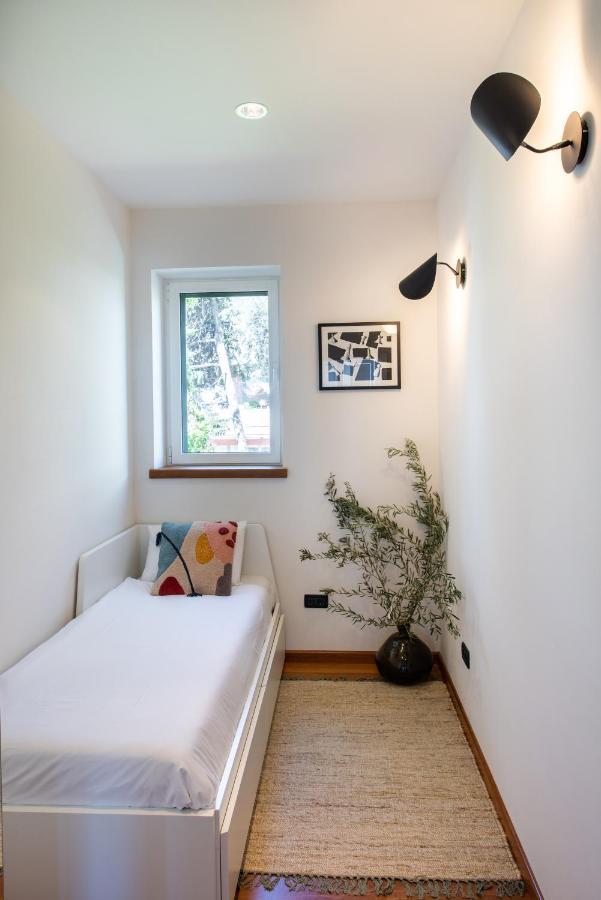 Airy Seafront 1920S Apartment Split Exteriör bild