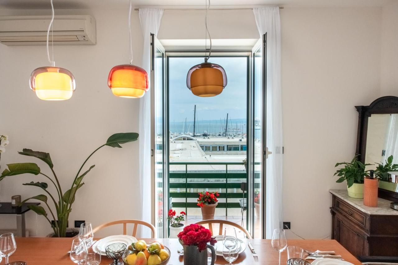 Airy Seafront 1920S Apartment Split Exteriör bild